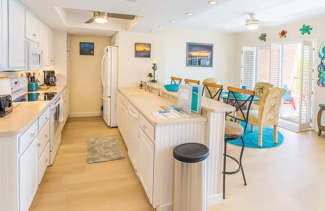 Villa Del Sol - #205-1